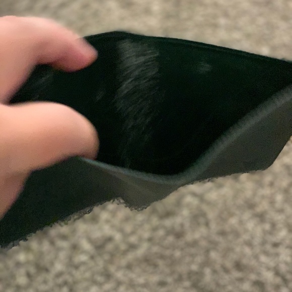 Passport holder - Picture 3 of 4